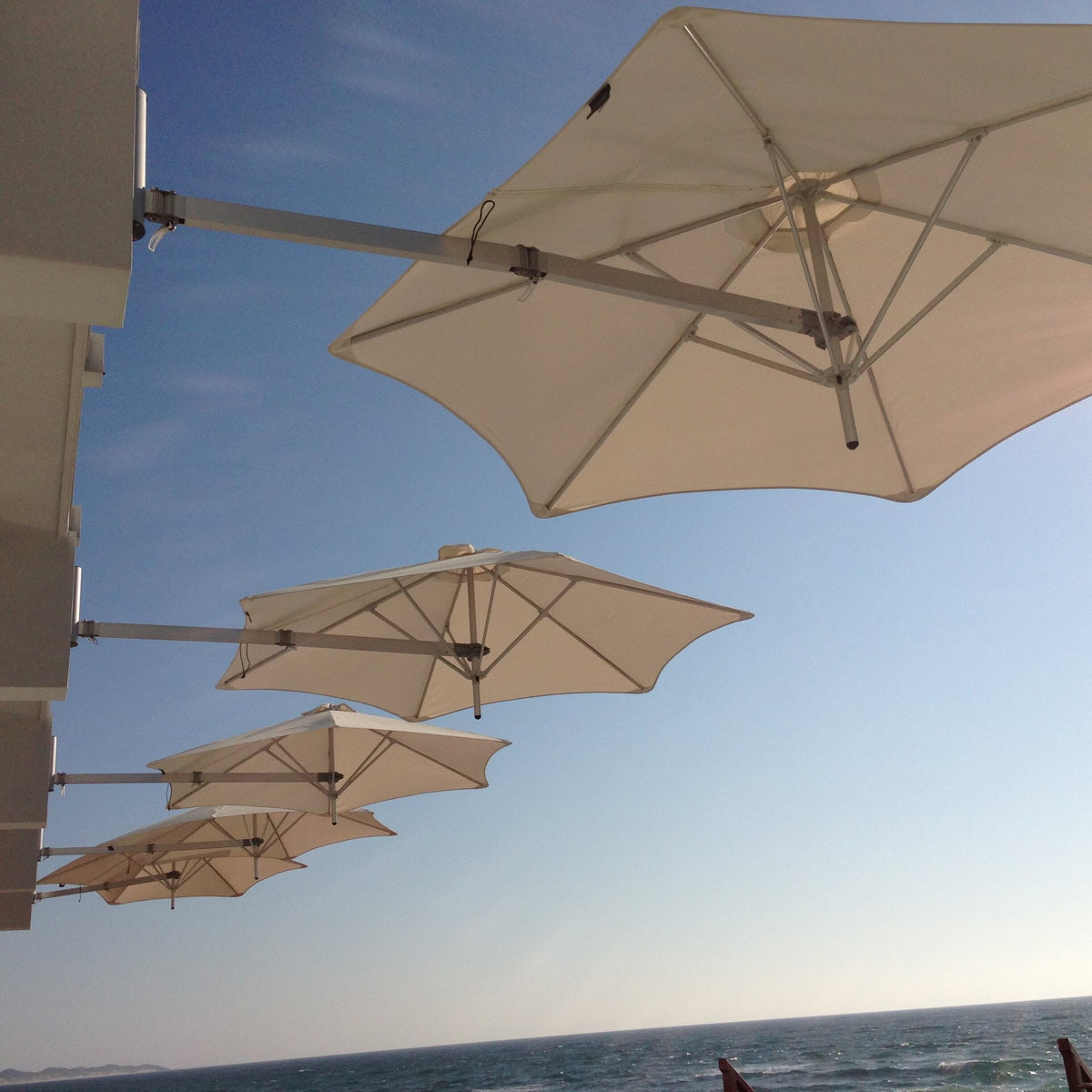 Umbrosa Paraflex Wall Mounted Umbrella Round